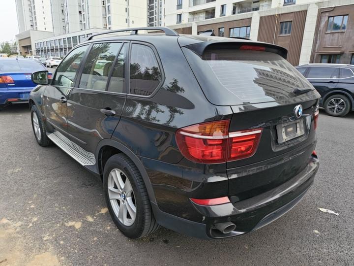 X5 Imported 2011 xDrive35i Leading photo 4