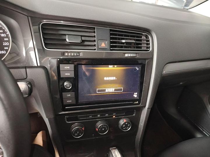 Golf 2019 200TSI DSG Comfort Progressive China VI photo 8