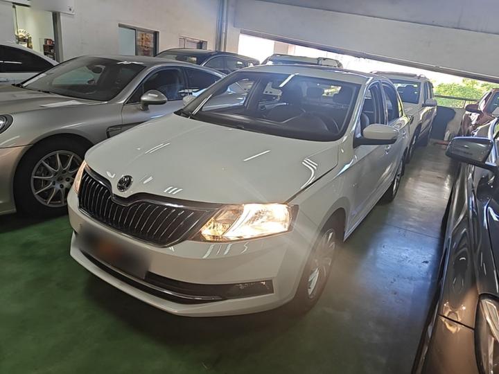 Rapid 2019 1.5L AT Comfort China VI