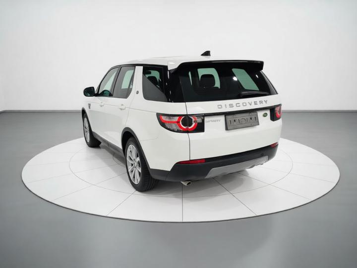 Discovery Sport 2019 240PS SE China VI photo 4