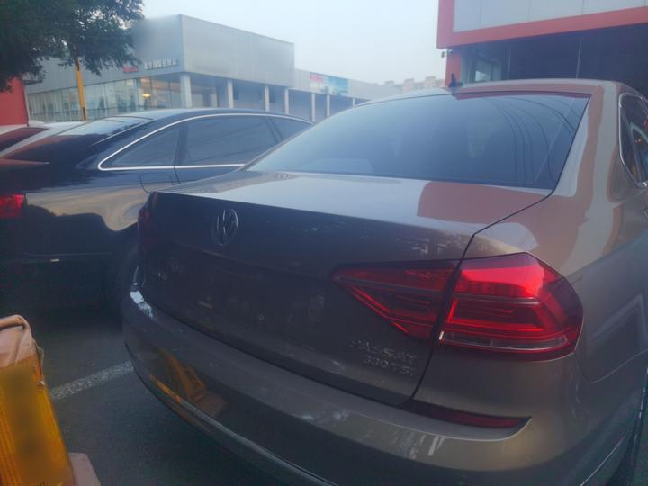 Passat 2017 330TSI DSG photo 3