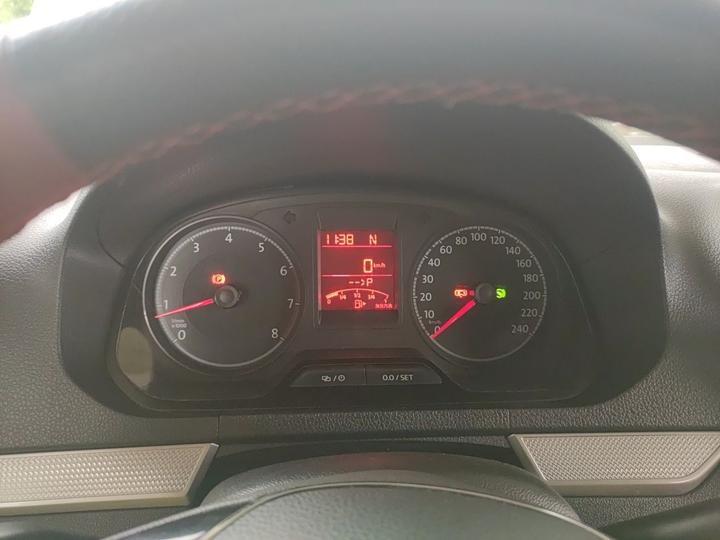 2017 1.5L AT Comfort photo 8