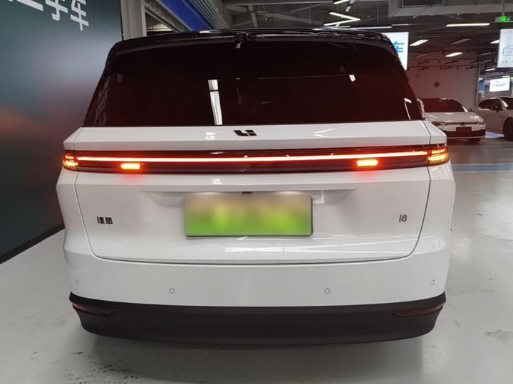 Li Auto i8 2025 Standard photo 3