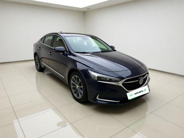 LaCrosse 2021 652T Premium photo 3