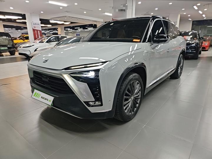 ES8 2020 415KM 6-Seater