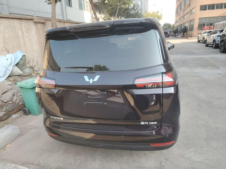 730 EV 2025 EV 500km Luxury photo 5