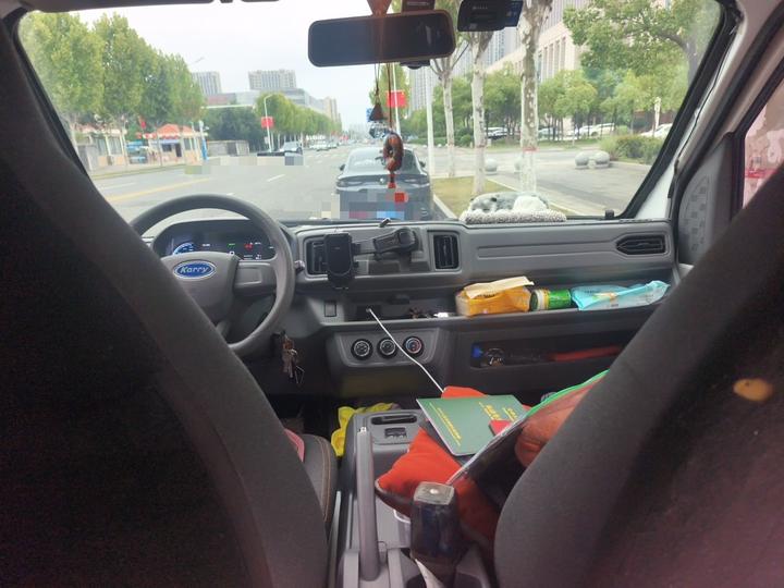 Dolphin E5 2024 268km 6-Seater photo 8