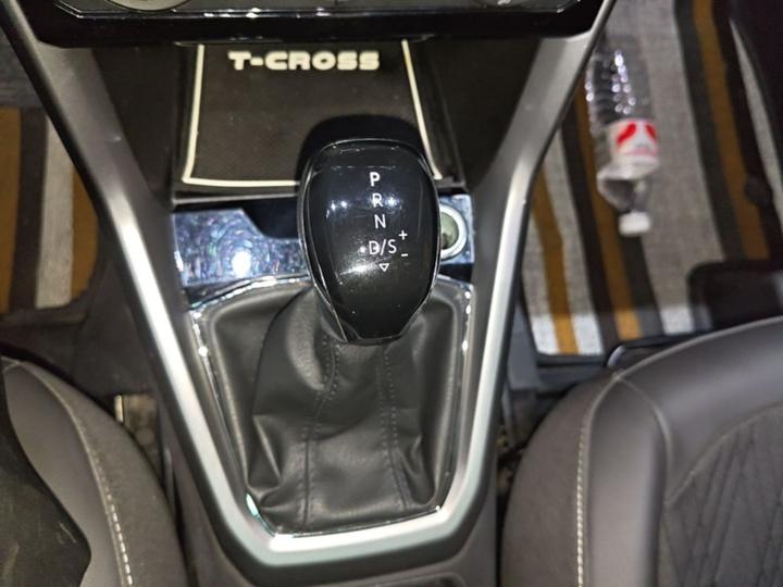 T-Cross 2019 1.5L AT Comfort photo 8