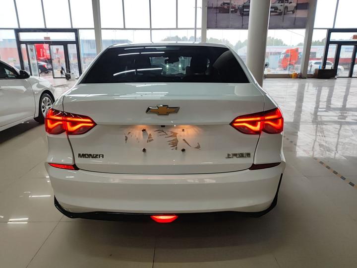 Cruze 2023 1.5L DCT photo 3