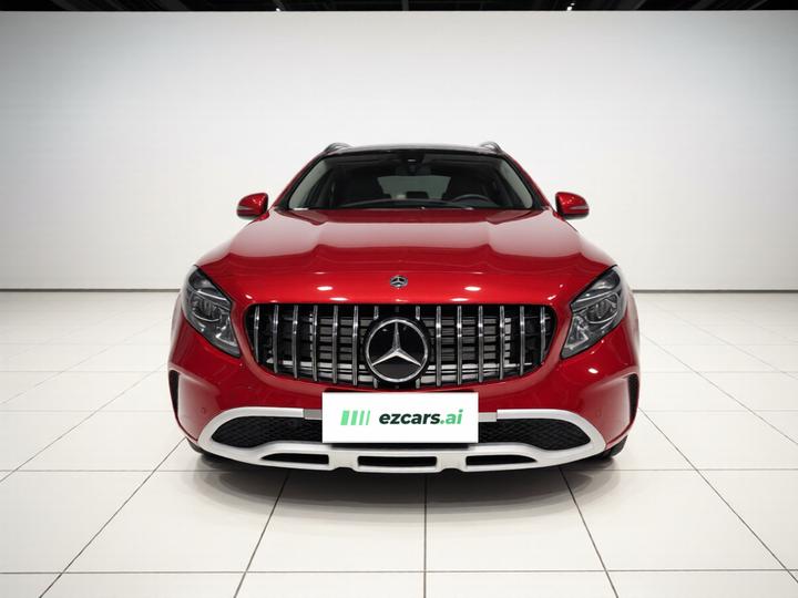 GLA 2017 GLA 200 Dynamic photo 2