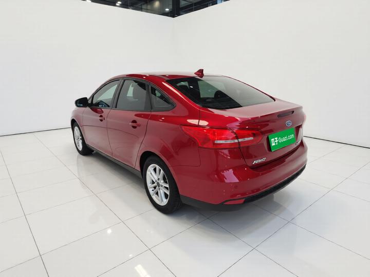 Focus 2017 Sedan 1.6L AT Fashion photo 4