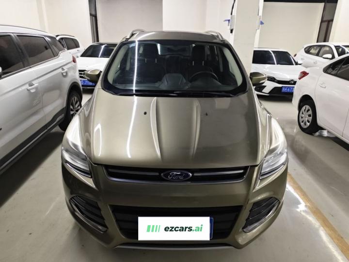 Kuga 2013 1.6L GTDi RWD Comfort photo 2