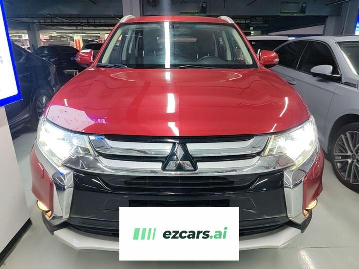 Outlander 2016 2.4L AWD Luxury 7-Seater photo 2