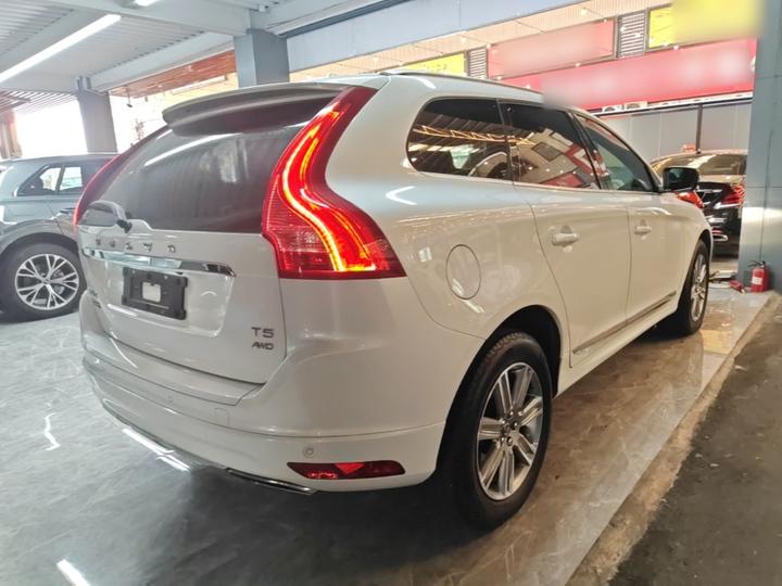 XC60 2016 T5 AWD photo 4