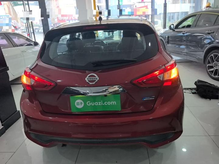 Tiida 2016 1.6L CVT photo 3