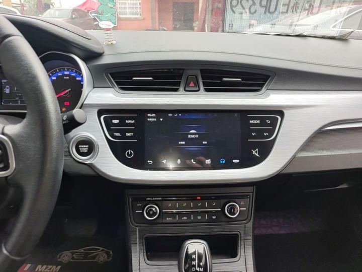 Vision 2020 Facelift 1.5L CVT photo 8