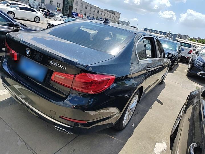 5 Series 2020 530Li Leading Luxury photo 4