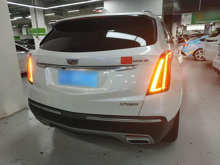 XT5 2022 2.0T RWD Luxury photo 3