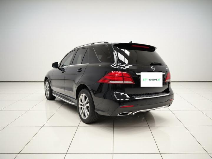 GLE Imported 2017 GLE 320 4MATIC Dynamic photo 4