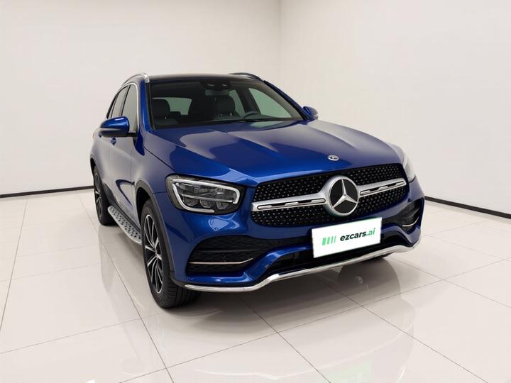 GLC 2021 GLC 260 L 4MATIC Luxury photo 3