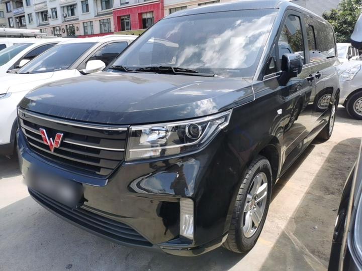 Wuling 2021 1.5T MT Luxury