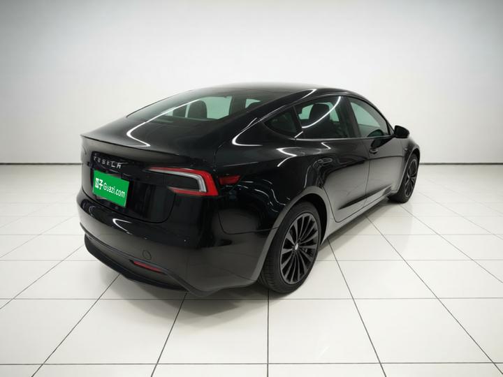 Model 3 2023 RWD photo 6