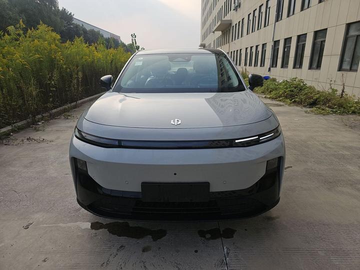 Leapmotor B10 2025 510 Enjoy photo 3