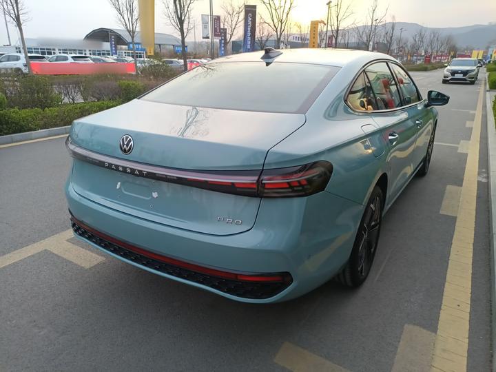 Passat 2025 Pro 380TSI photo 4