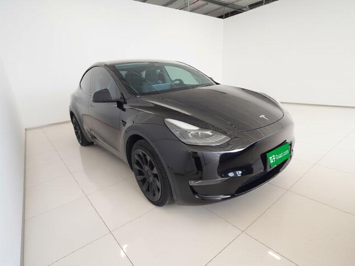 Model Y 2021 Standard Range RWD photo 3