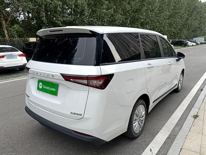 Wuling 2022 1.5L MT Elite photo 4