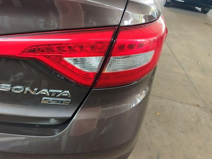 Sonata 2015 2.4L LUX Supreme photo 7