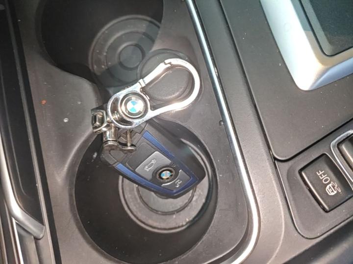 3 SeriesGT 2019 320i M Sport Package photo 8