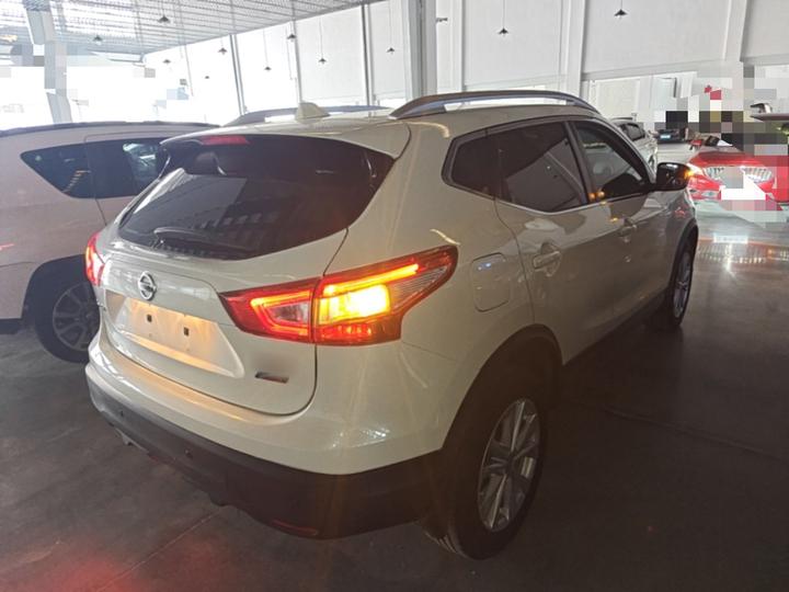 Qashqai 2016 2.0L CVT Elite photo 6