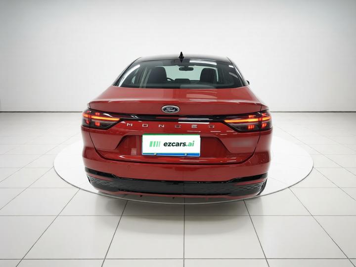 Mondeo 2026 2.0T EcoBoost Supreme photo 3