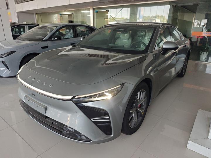 Sterra ES 2025 EV 77kWh photo 2