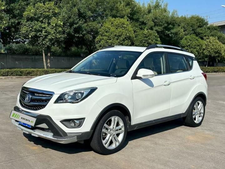 CS35 2017 1.6L AT Luxury
