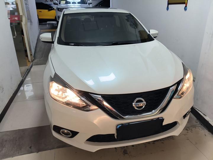 Sylphy 2018 1.6XV CVT Exclusive photo 2