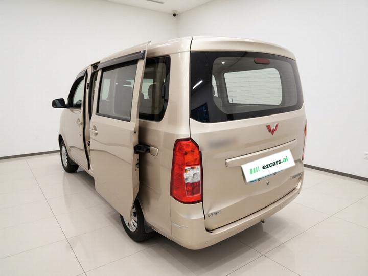 Wuling Rongguang V 2018 1.5L Standard photo 4