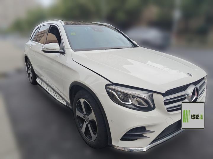 GLC 2019 Facelift GLC 260 L 4MATIC Luxury photo 3