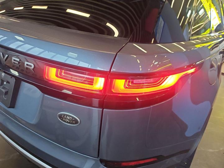 Range Rover Velar 2020 P250 R-DYNAMIC S photo 7