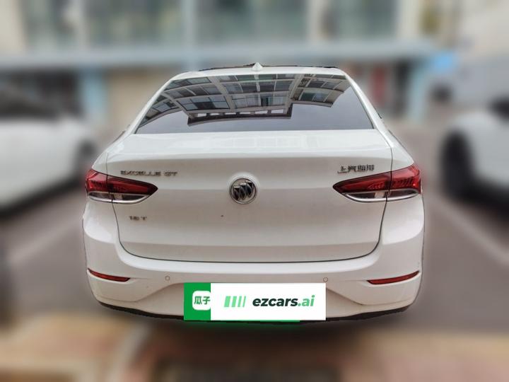 Excelle 2019 18T AT Elite China VI photo 5