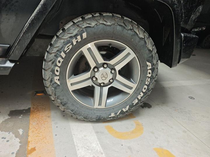 BAIC BJ80 2016 2.3T AT Premium photo 8