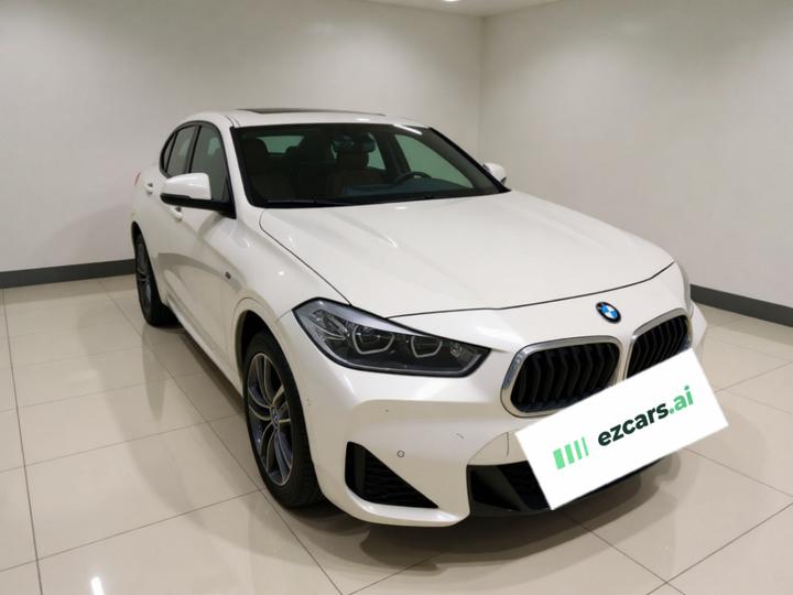 X2 2020 sDrive25i Leading M Sport Package photo 3