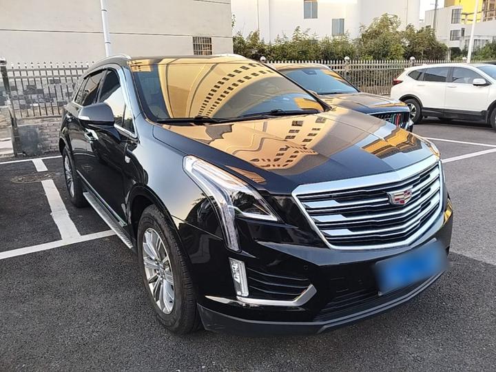 XT5 2018 28T AWD Luxury photo 3