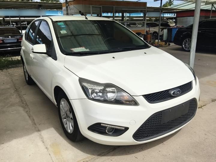 Focus 2013 Hatchback Classic 1.8L AT photo 3