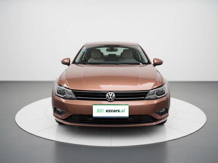 Lamando 2015 230TSI DSG photo 2