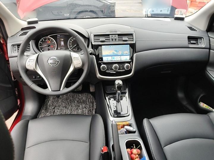 Tiida 2021 1.6L CVT photo 5