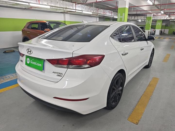Elantra 2016 1.6L AT Smart Elite photo 6