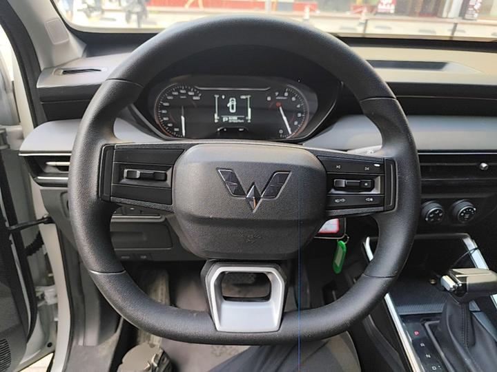 Wuling 2023 1.5L CVT photo 5