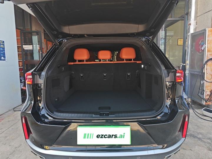 Lingyun 2025 400T AWD photo 8